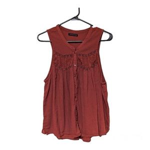 American Eagle Burgundy Top (Lrg.)